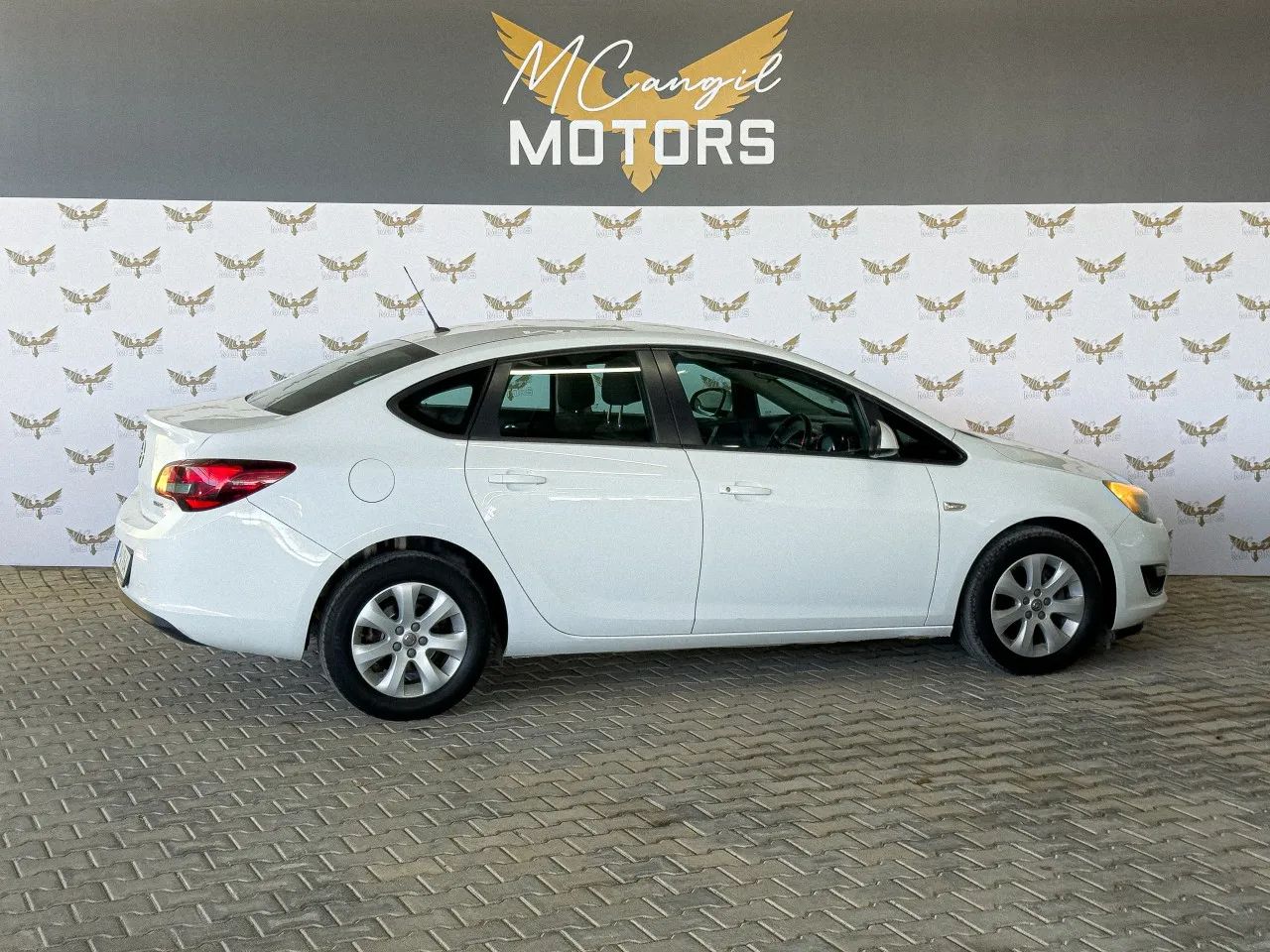 2017 Opel Astra 1.4 T Kıbrıs | KKTC İkinci El Satılık Araba - Thumbnail 2
