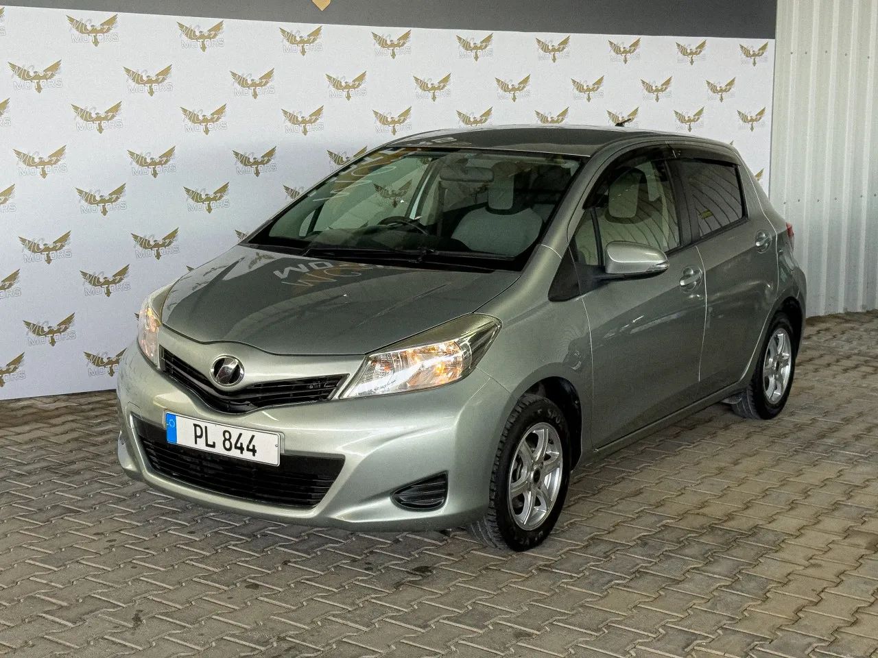 2012 Toyota Vitz 1.3 Kıbrıs | KKTC İkinci El Satılık Araba - Thumbnail 4