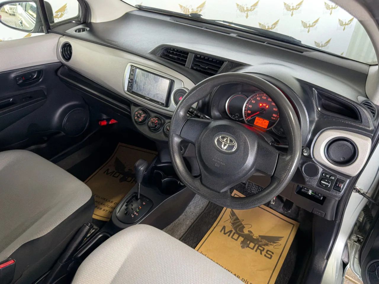 2012 Toyota Vitz 1.3 Kıbrıs | KKTC İkinci El Satılık Araba - Thumbnail 5