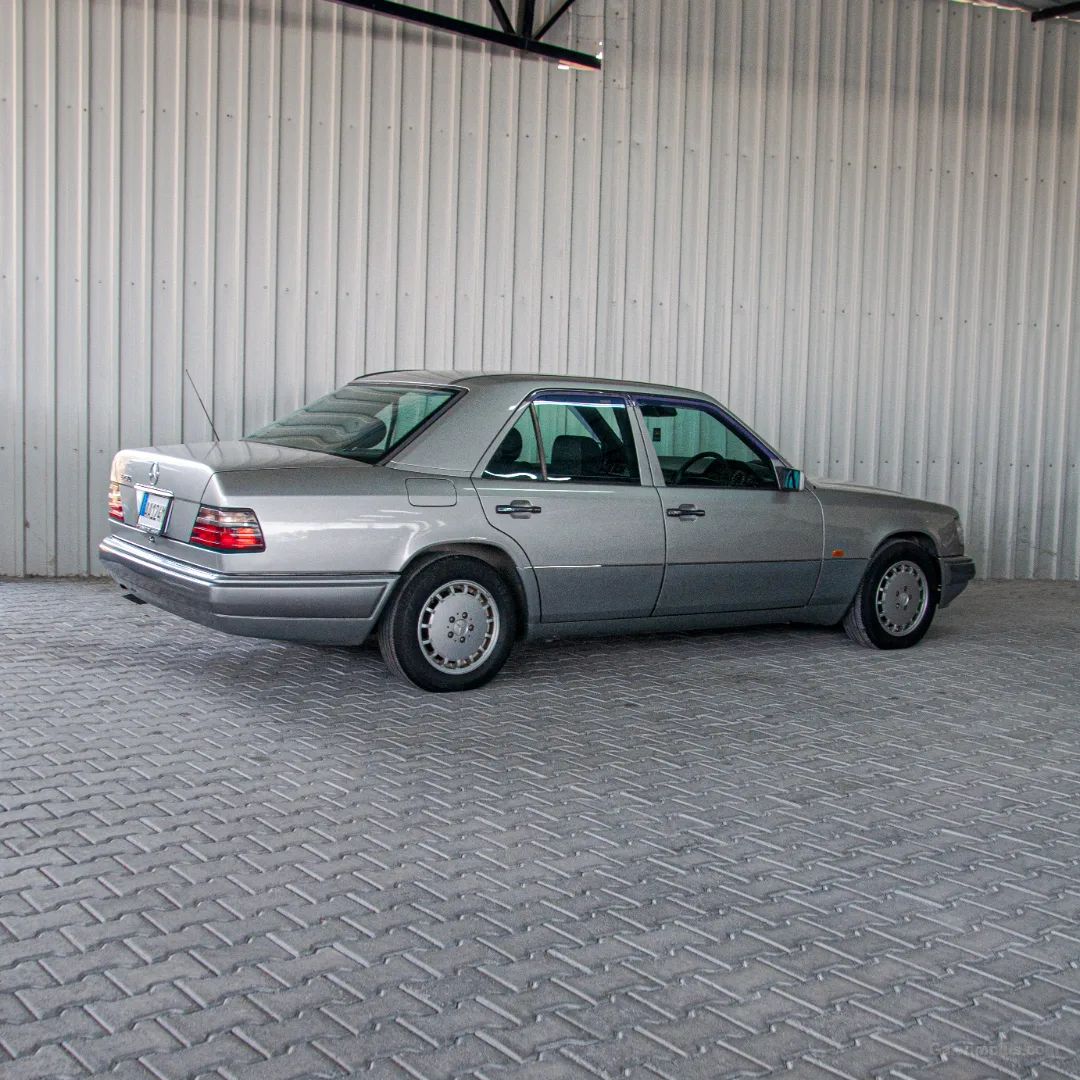 1995 Mercedes-Benz E Serisi E 280 Kıbrıs | KKTC İkinci El Satılık Araba - Thumbnail 2