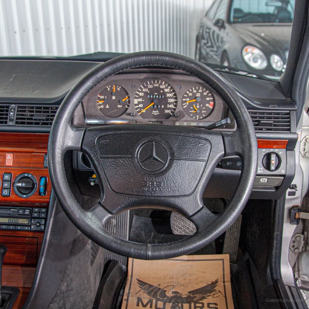 1995 Mercedes-Benz E Serisi E 280 Kıbrıs | KKTC İkinci El Satılık Araba - Thumbnail 6