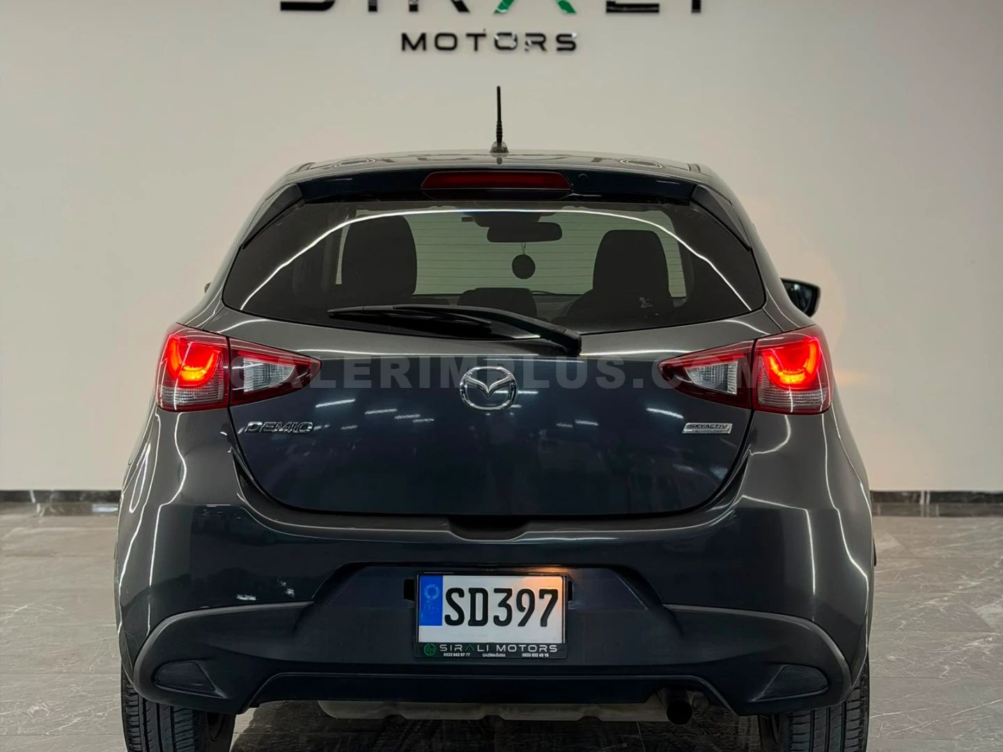 2016 Mazda Demio 1.5 Skyactiv-G Kıbrıs | KKTC İkinci El Satılık Araba - Thumbnail 5