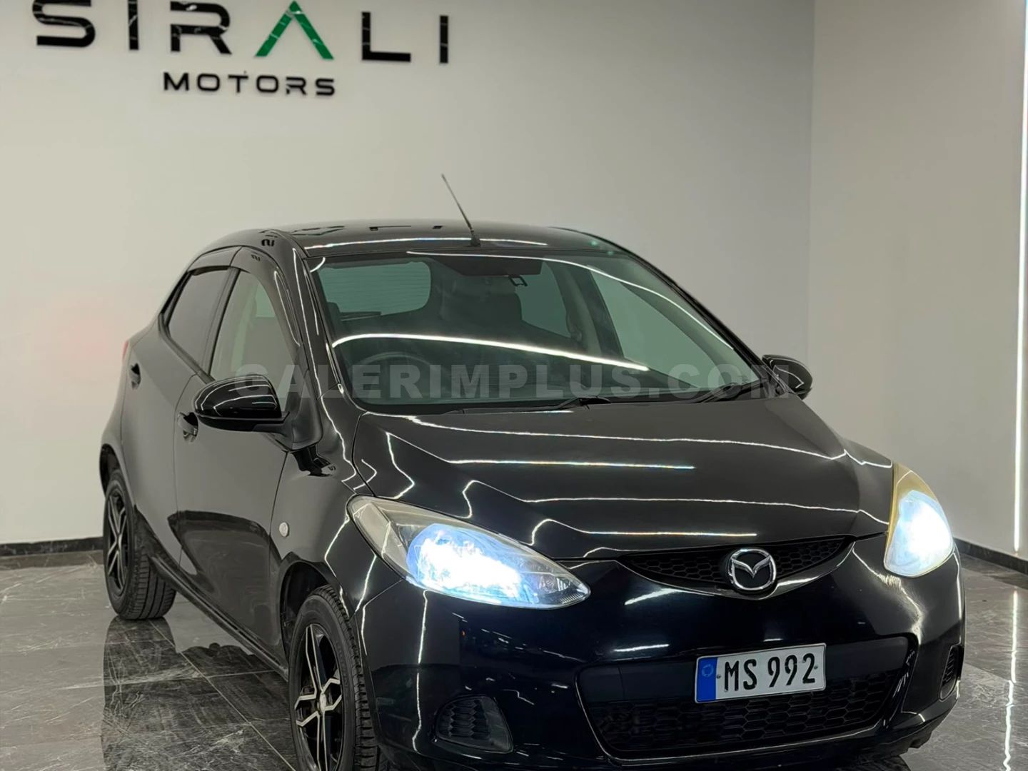 2011 Mazda Demio 1.3 Kıbrıs | KKTC İkinci El Satılık Araba - Thumbnail 3