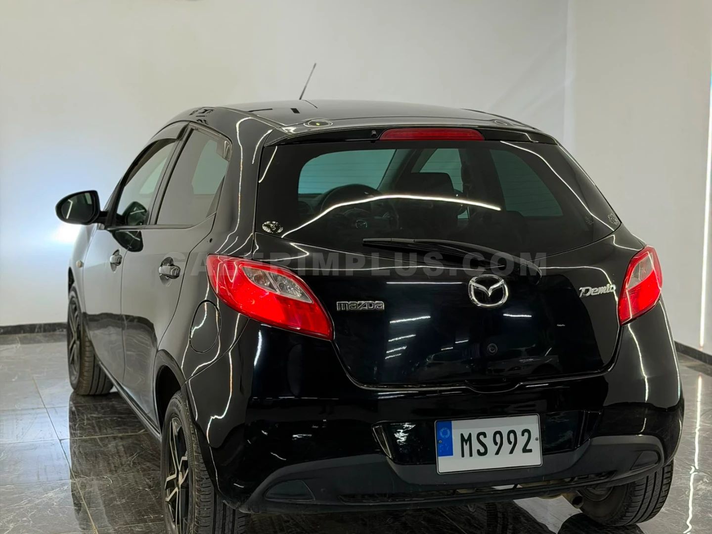 2011 Mazda Demio 1.3 Kıbrıs | KKTC İkinci El Satılık Araba - Thumbnail 4
