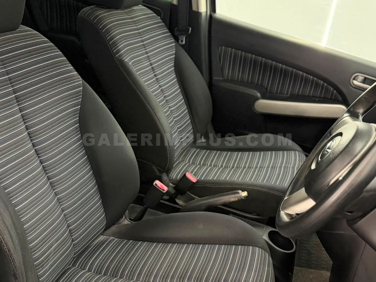 2011 Mazda Demio 1.3 Kıbrıs | KKTC İkinci El Satılık Araba - Thumbnail 7