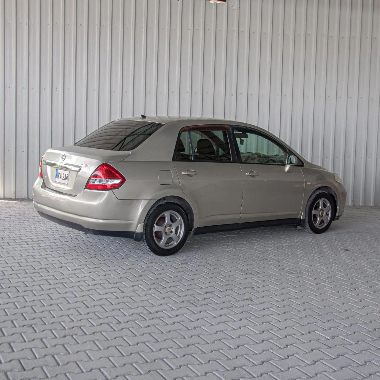 2005 Nissan Tiida  Kıbrıs | KKTC İkinci El Satılık Araba - Thumbnail 2