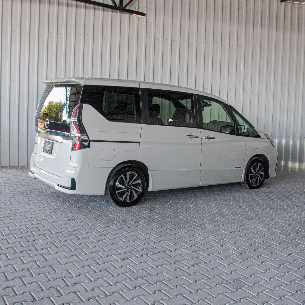 2021 Nissan Serena  Kıbrıs | KKTC İkinci El Satılık Araba - Thumbnail 2