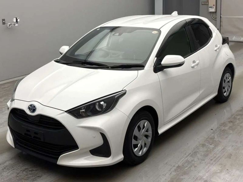 2023 Toyota Yaris 1.5 Hybrid Kıbrıs | KKTC İkinci El Satılık Araba - Fotoğraf 1